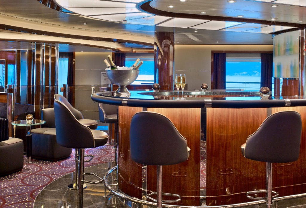 Seabourn Encore Nightlife - The Luxury Cruise Review