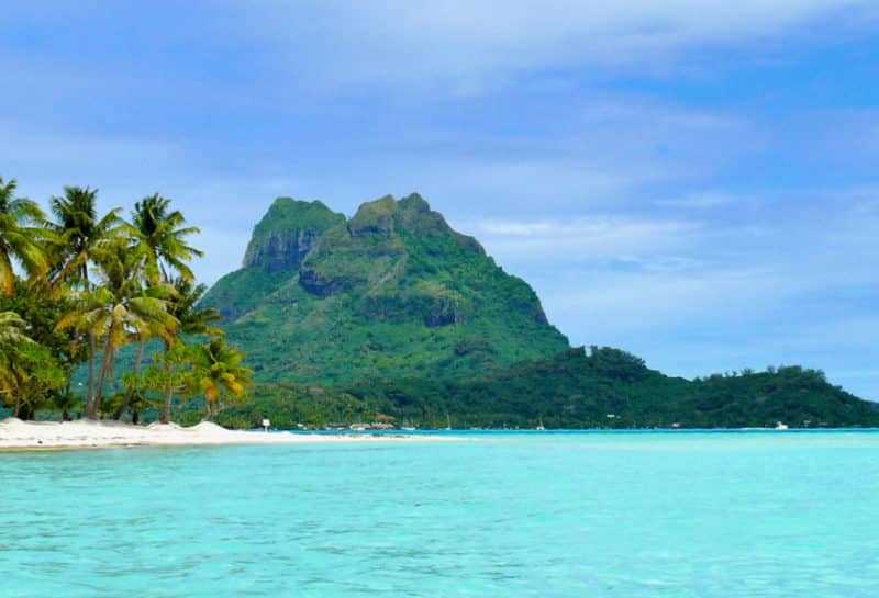 Crystal World Cruise 2024 An Extraordinary Journey The Luxury   Boroa Bora Tahiti 800x545 