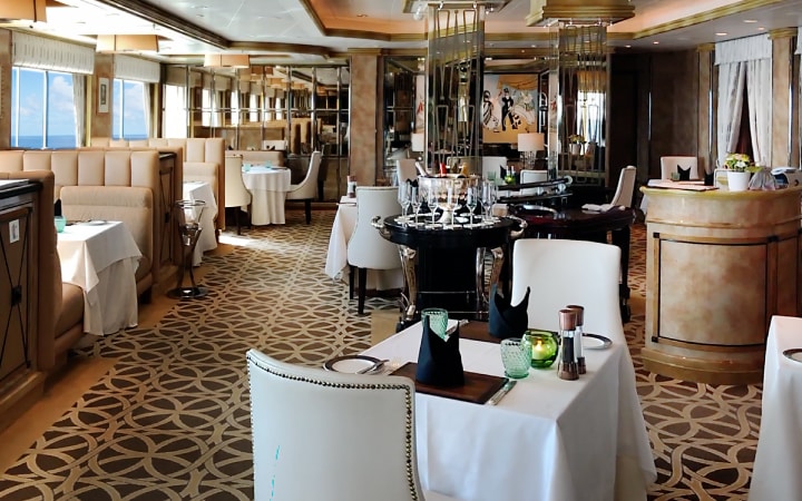 Queen Elizabeth Restaurants - The Luxury Cruise Review