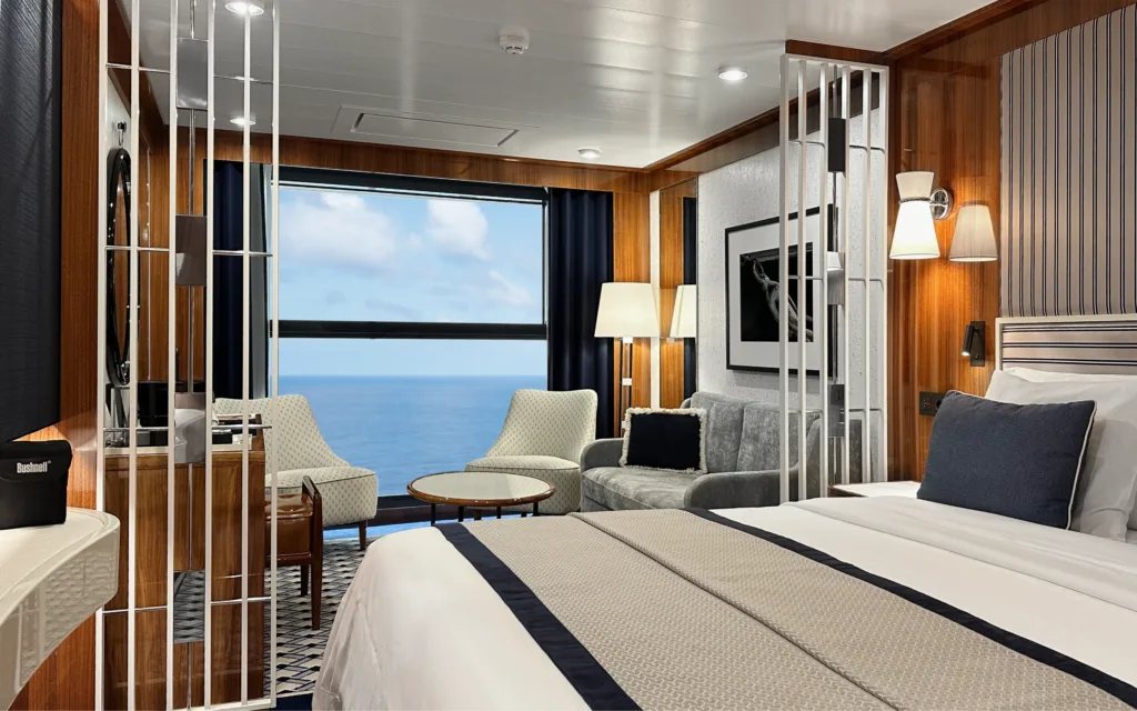 A Horizon Stateroom onboard World Traveller.