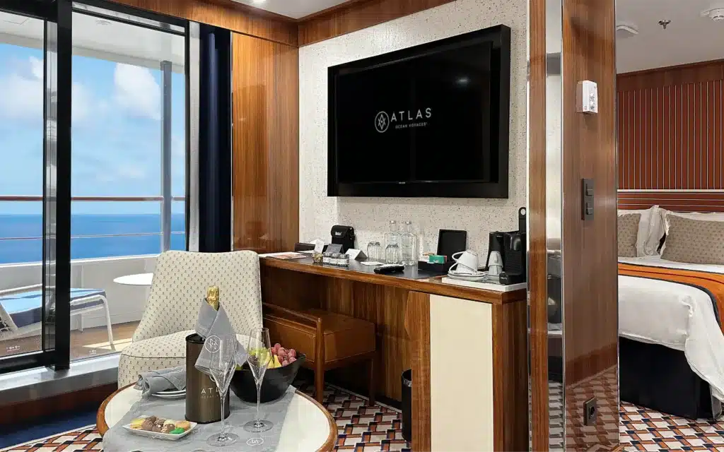 The Navigator Suite on World Traveller.